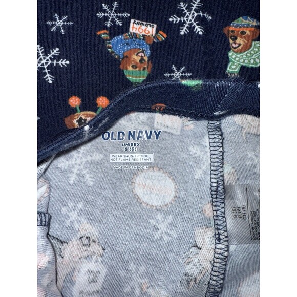 Old Navy Gender-Neutral Kids Small (6) Holiday Graphic Snug-Fit Pajama Set Blue - Picture 2 of 7